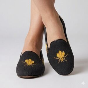 Vintage Zalo Needlepoint Bee Loafers Womens Size 8 Grandmillennial Made in Spain